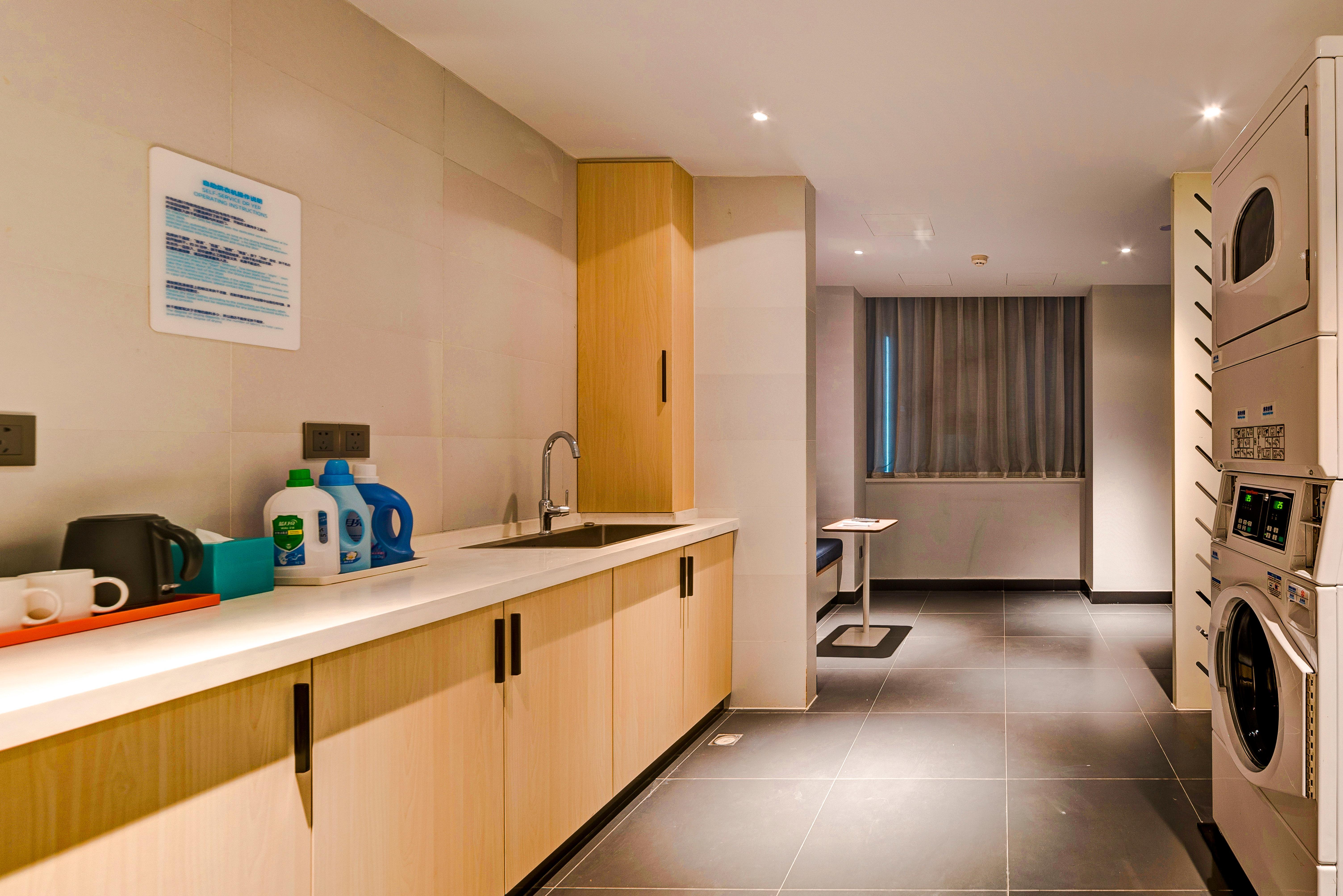 Holiday Inn Express Shijiazhuang High-Tech Zone By Ihg Exterior photo